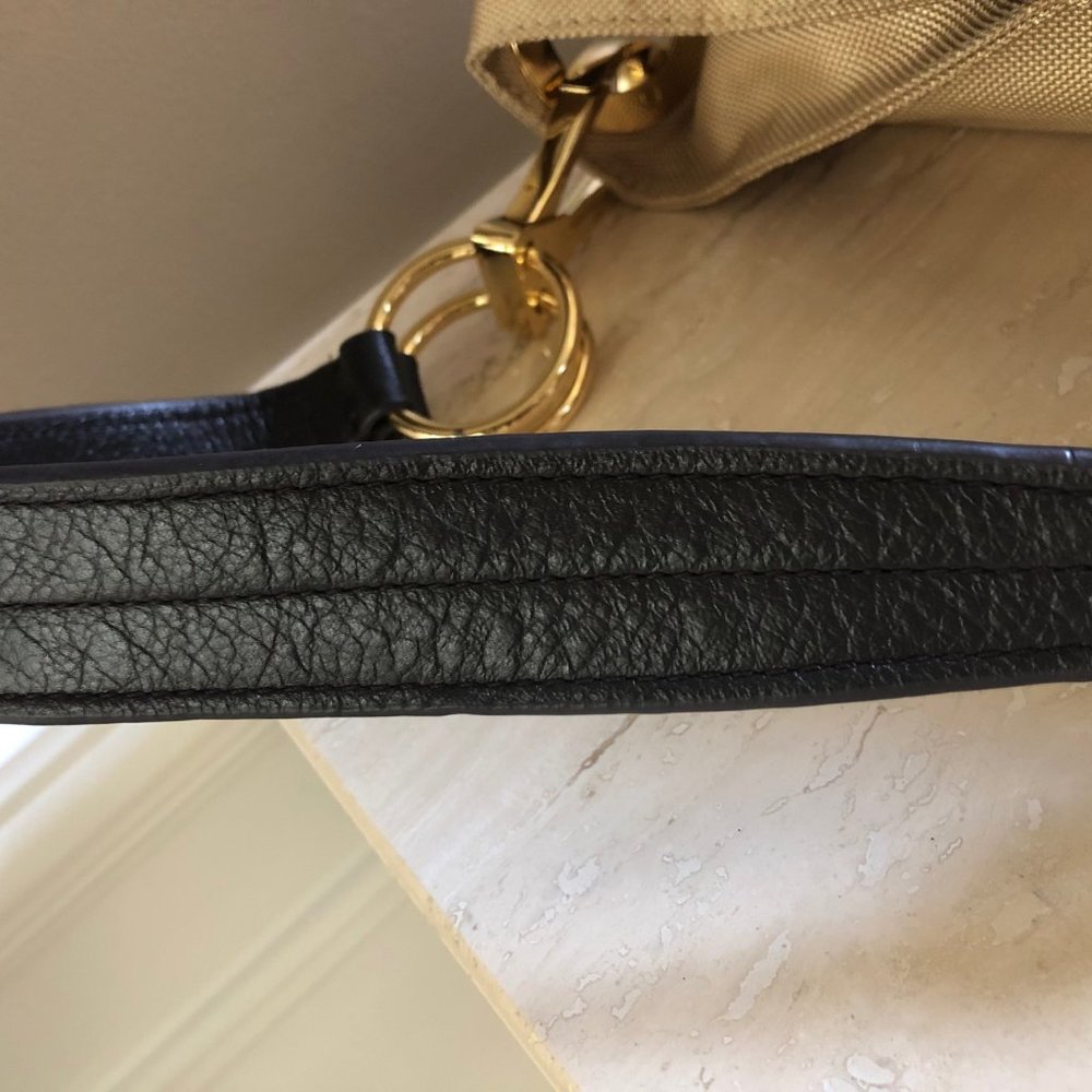 JPK Paris 75 Gold Bucket Purse - Picture 3 of 13